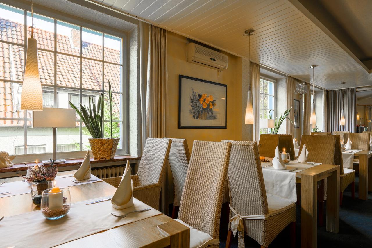 Hotel Schewe Lohne  Exteriör bild